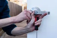 Little Village Locksmith Store Leawood, MO 913-364-2663 - garage-door